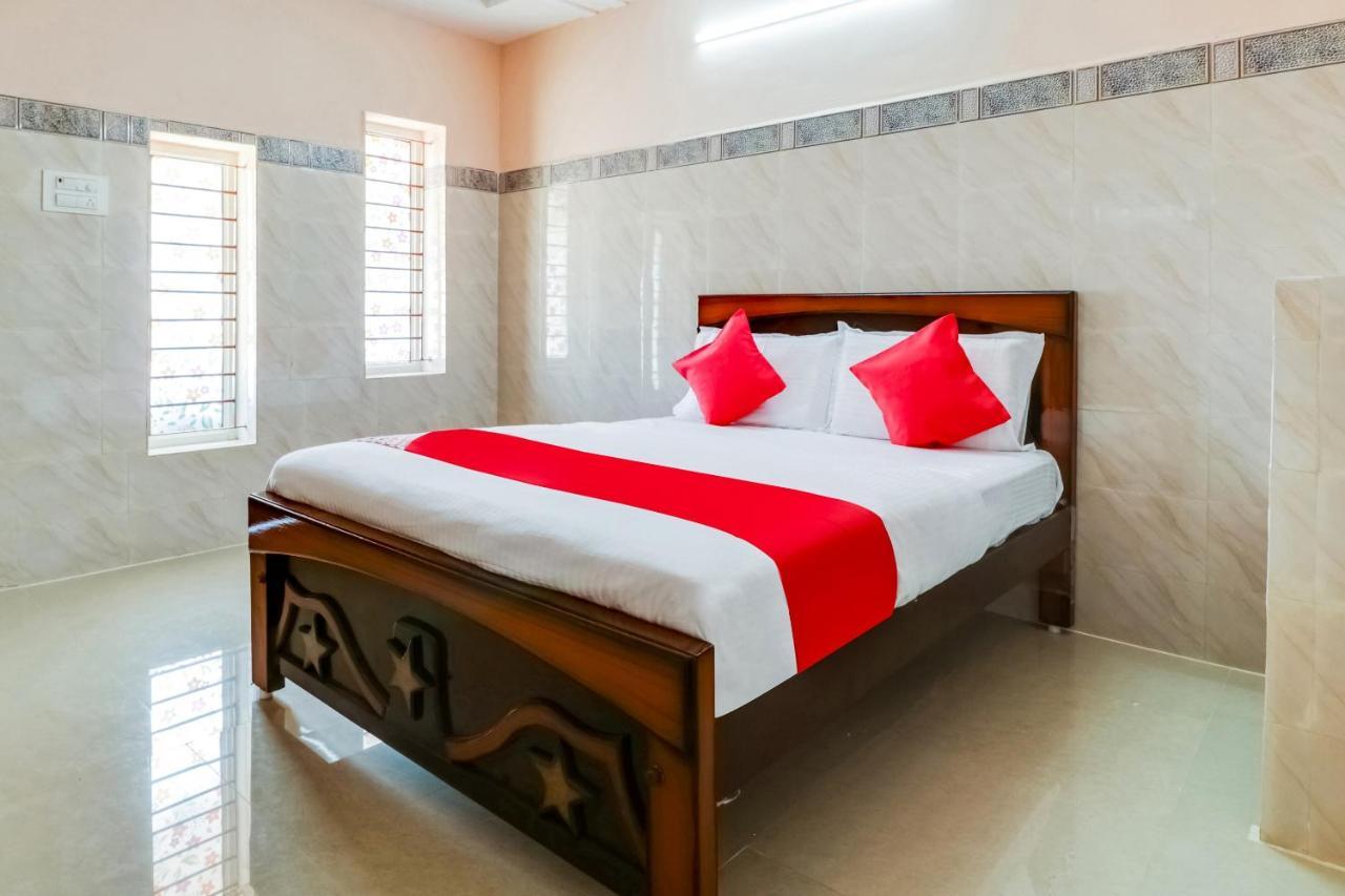 Oyo 68320 Bgr Residency Hotel Tirupati Exterior photo